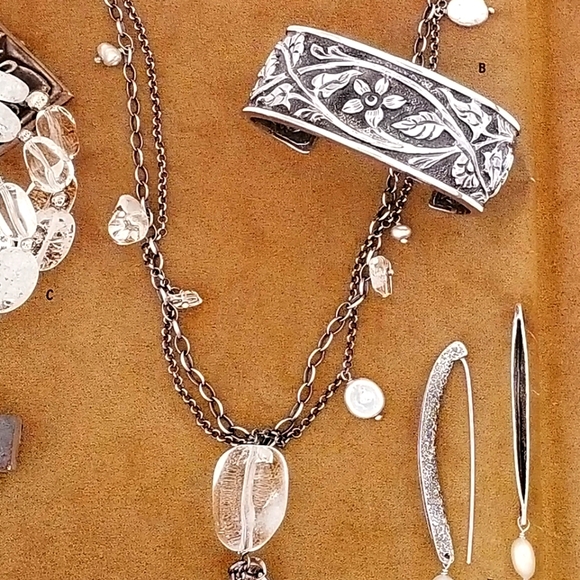 Rare Silpada Sterling Silver Flower Vine Cuff Bracelet - Picture 13 of 14